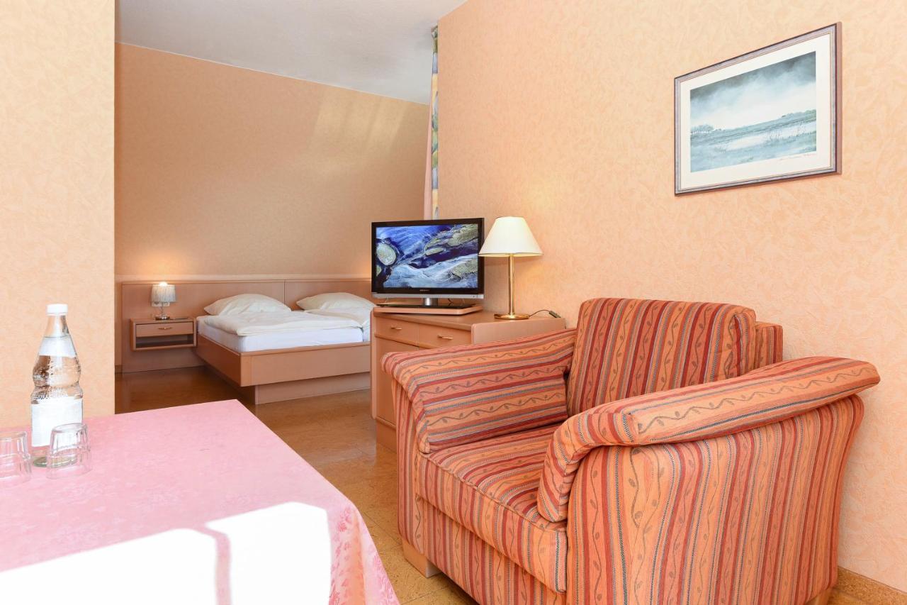 Hotel-Pension Stoertebeker Bensersiel Luaran gambar