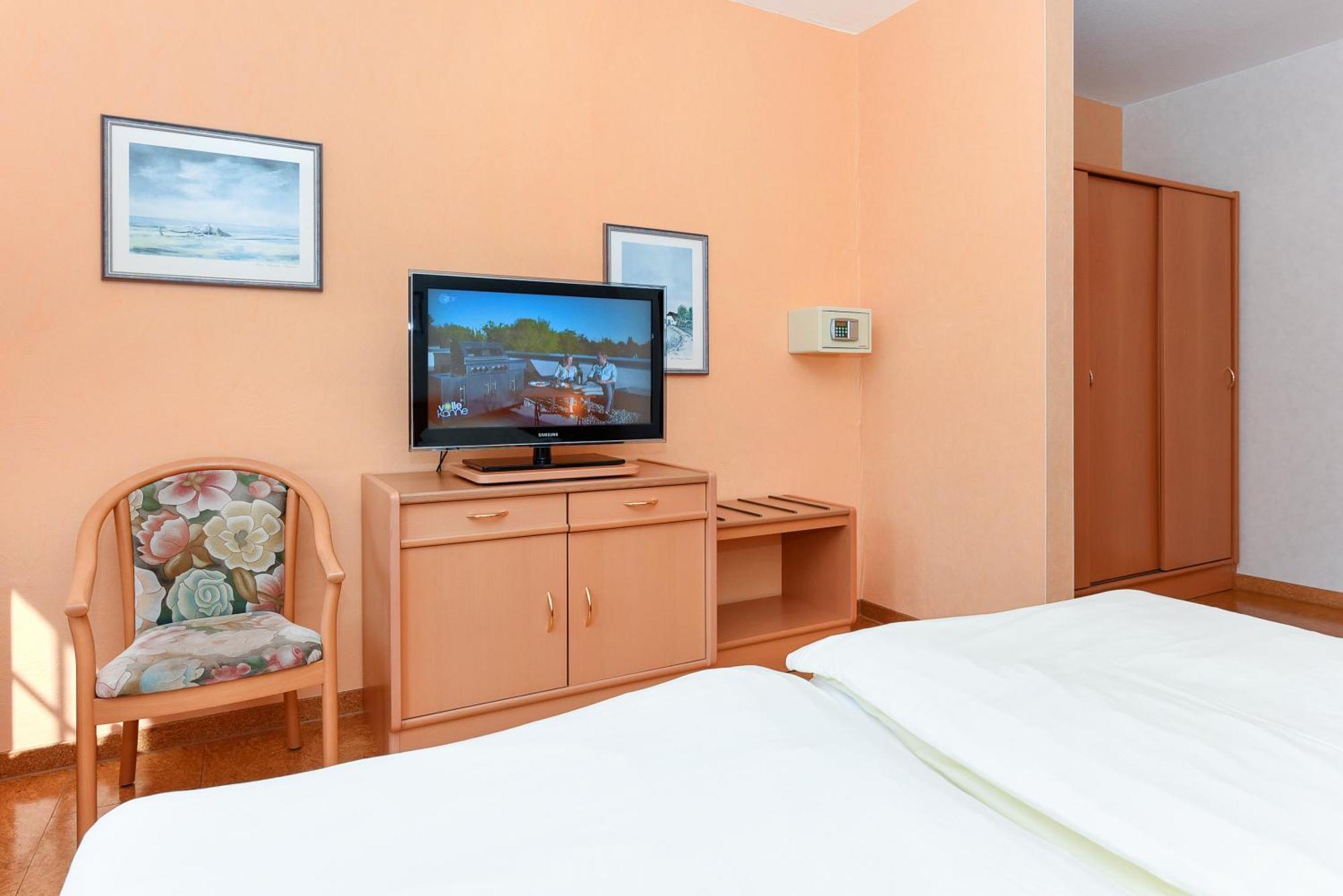 Hotel-Pension Stoertebeker Bensersiel Luaran gambar